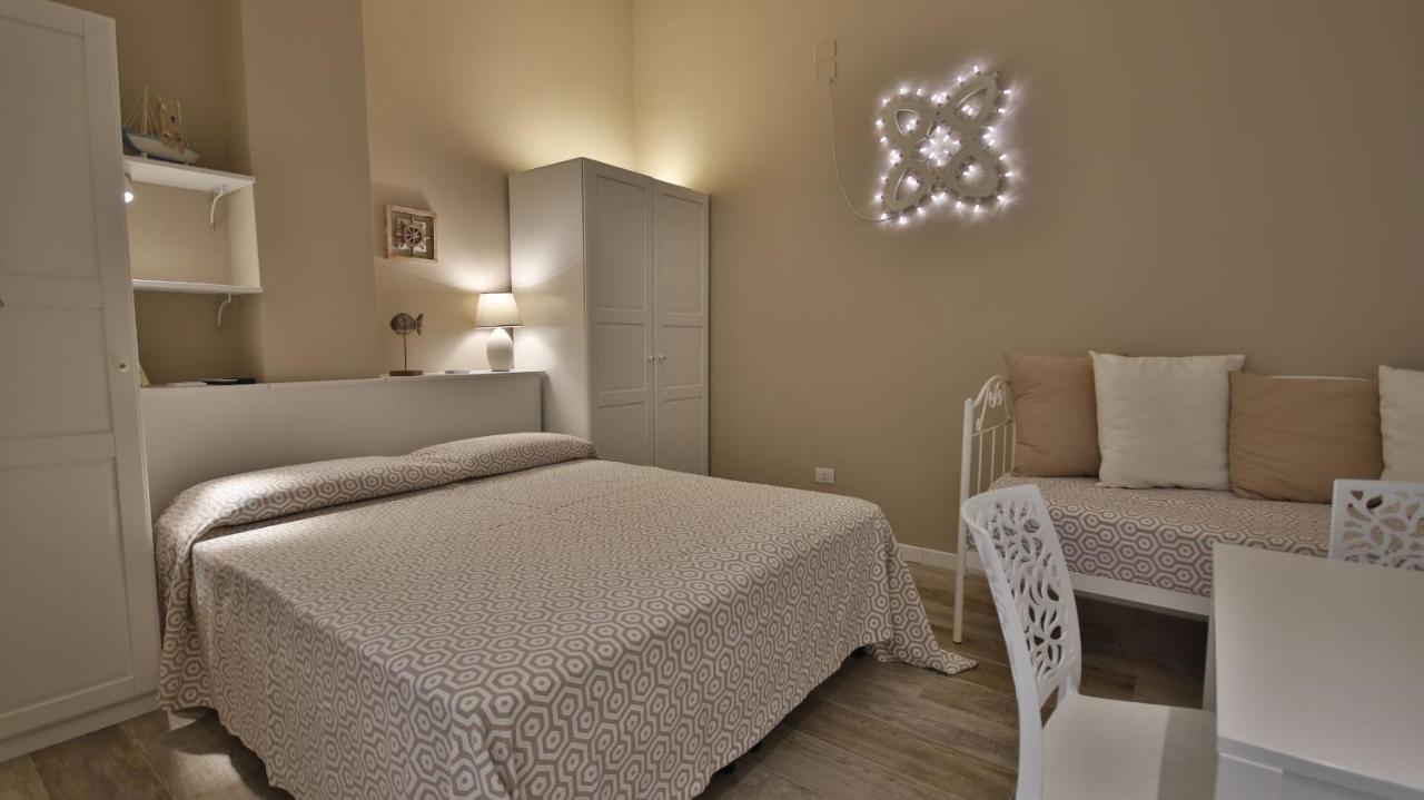Casa Levante A 75 Mt Dalla Spiaggia Monopoli Exteriör bild